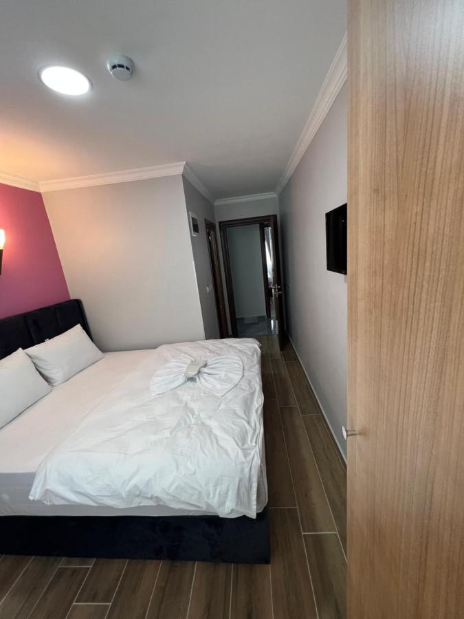 Mirhan Hotel Istanbul Bagian luar foto
